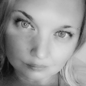 Meet your Posher, Shelly